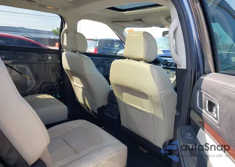 2017 Ford Explorer Platinum из США, поврежденный, VIN 1FM5K8HT3HGD20246